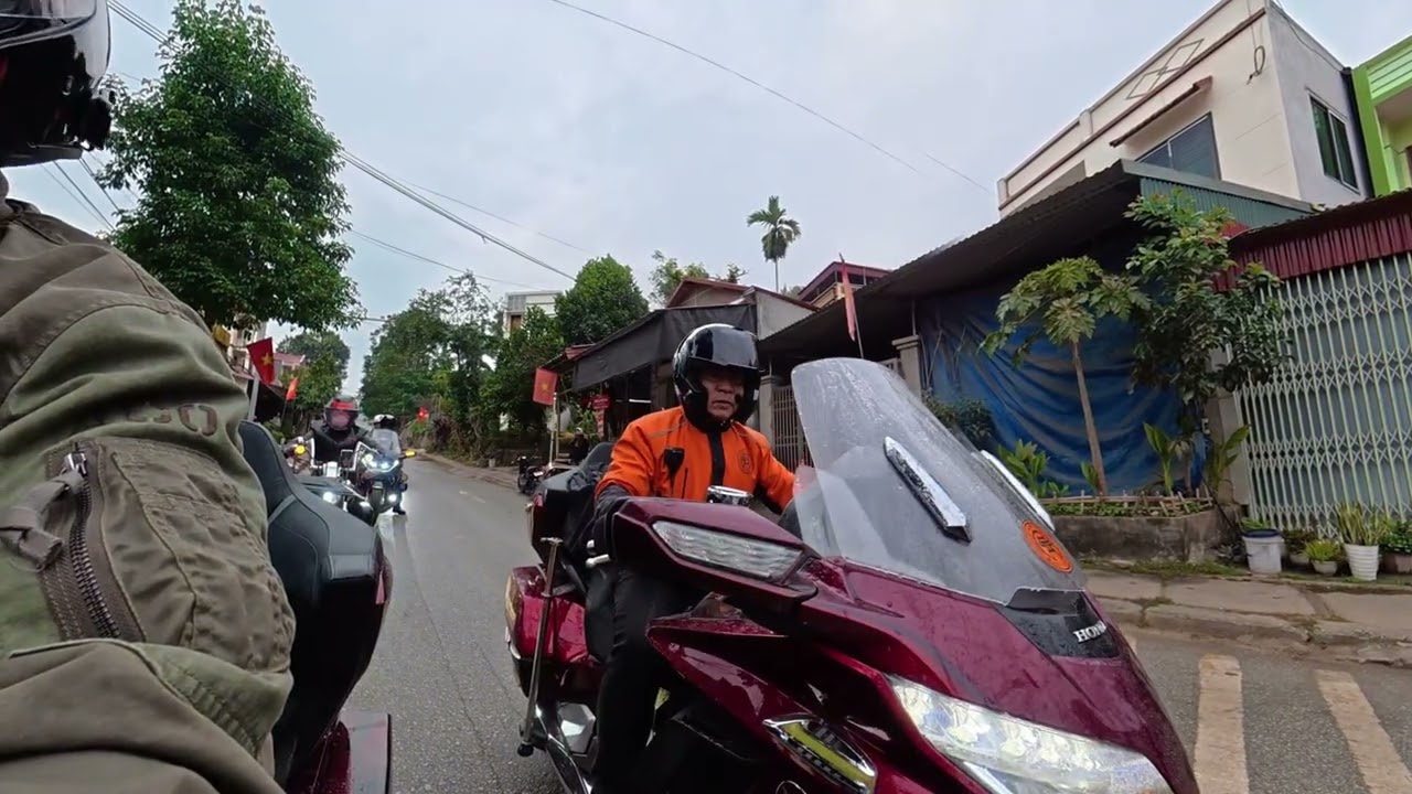 Tour đầu năm 2026 - Hồ Ba Bể - Hang Phượng Hoàng - Trời Rét - Vi vu Goldwing sưởi yên ! tay lái ... 