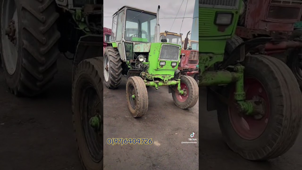 Продаж тракторів.
