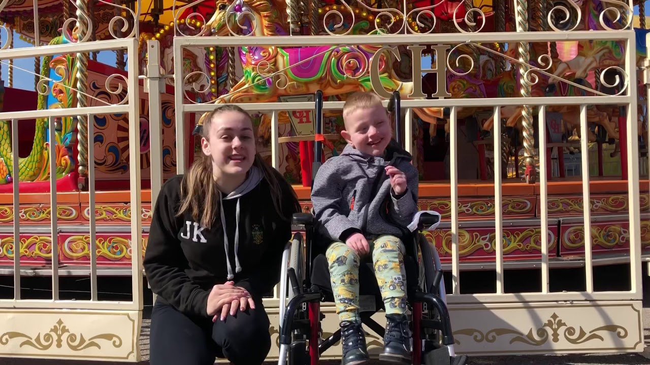 Sign along with us - Carousel - Jade and Christian Kilduff
