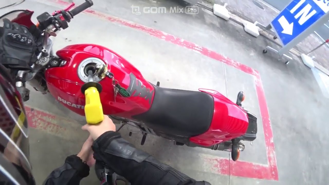 DUCATIモンスター400を１年間乗って良かったこと悪かったこと