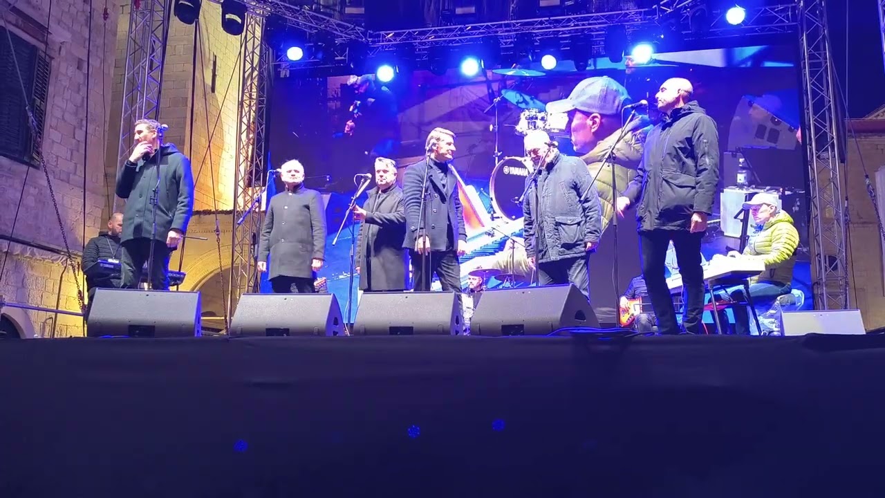 TOMSLAV BRALIČ I KLAPA INTRADE- Kapetane tribali bi doma