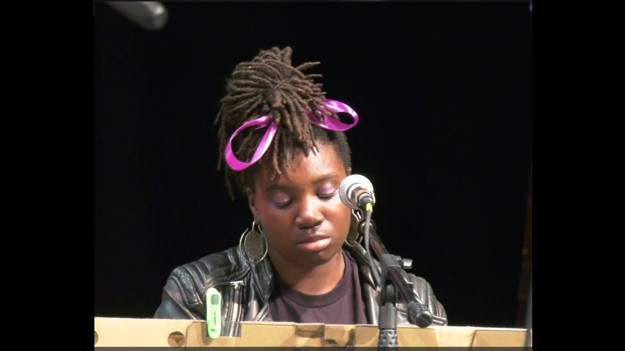 Sheniah Asiamah performs 