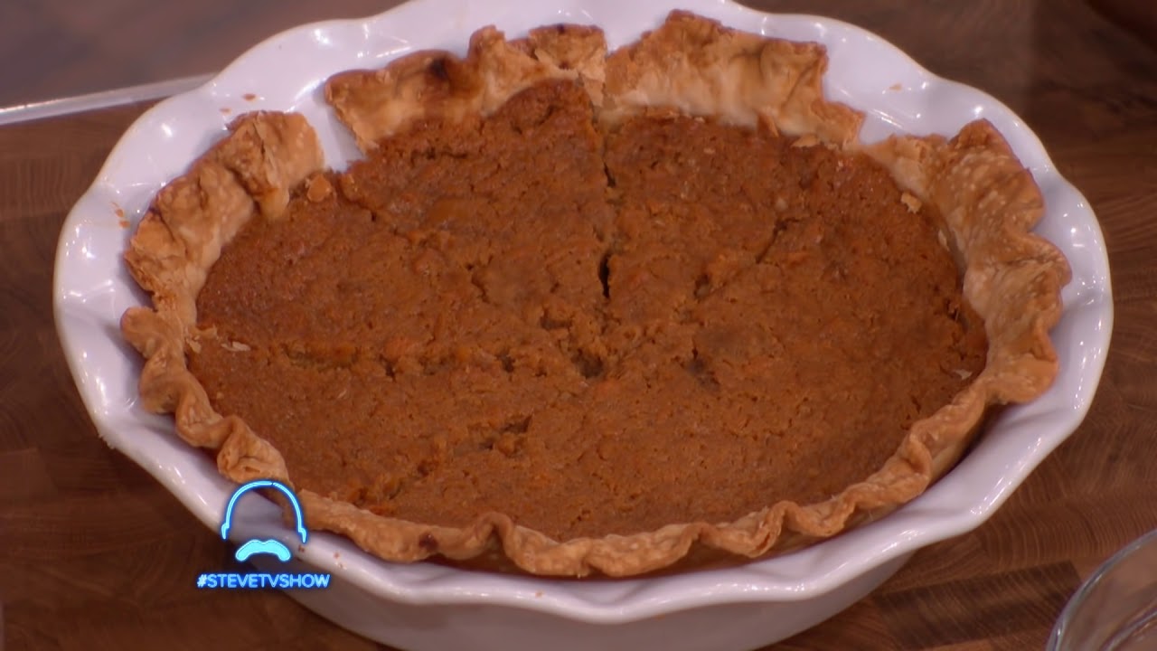 This Sweet Potato Pie Is So Good, Steve Harvey Invites Audience Members To Try It