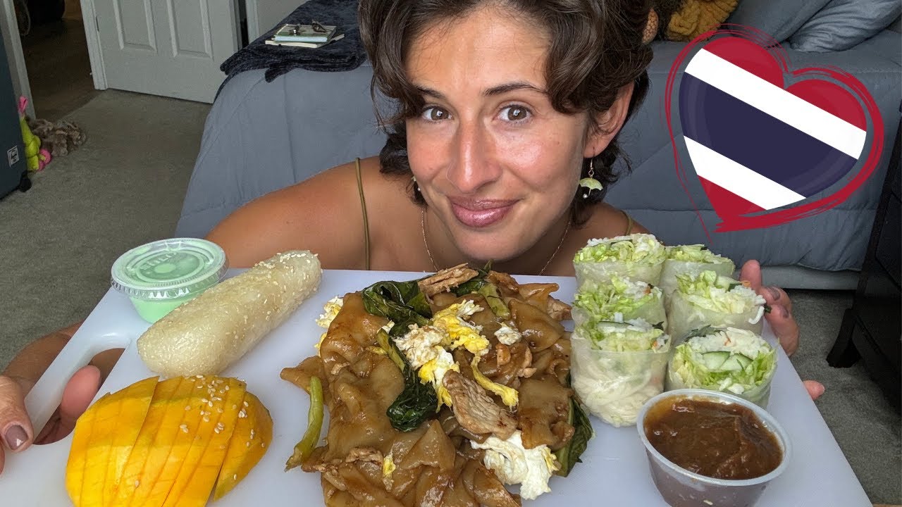Thai Food !!!! Pad See Ew, Garden Rolls, Mango Sticky Rice Mukbang