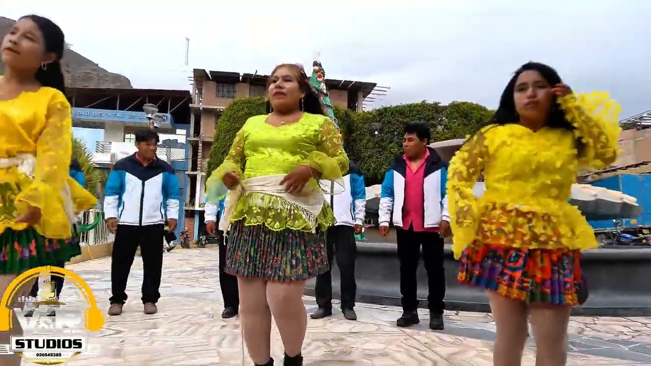 CONJUNTO FAMILIAR DE PIRHUASH. TEMA: DICES QUE ME QUIERES  VIDEO CLIP 2026