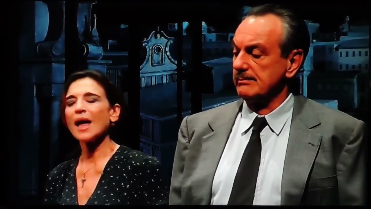 Lina Sastri e Luca De Filippo in FILUMENA MARTURANO