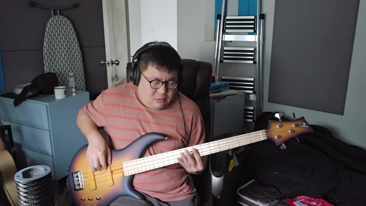 Glassjaw When One Eight Become Two Zeroes(Bass Cover)