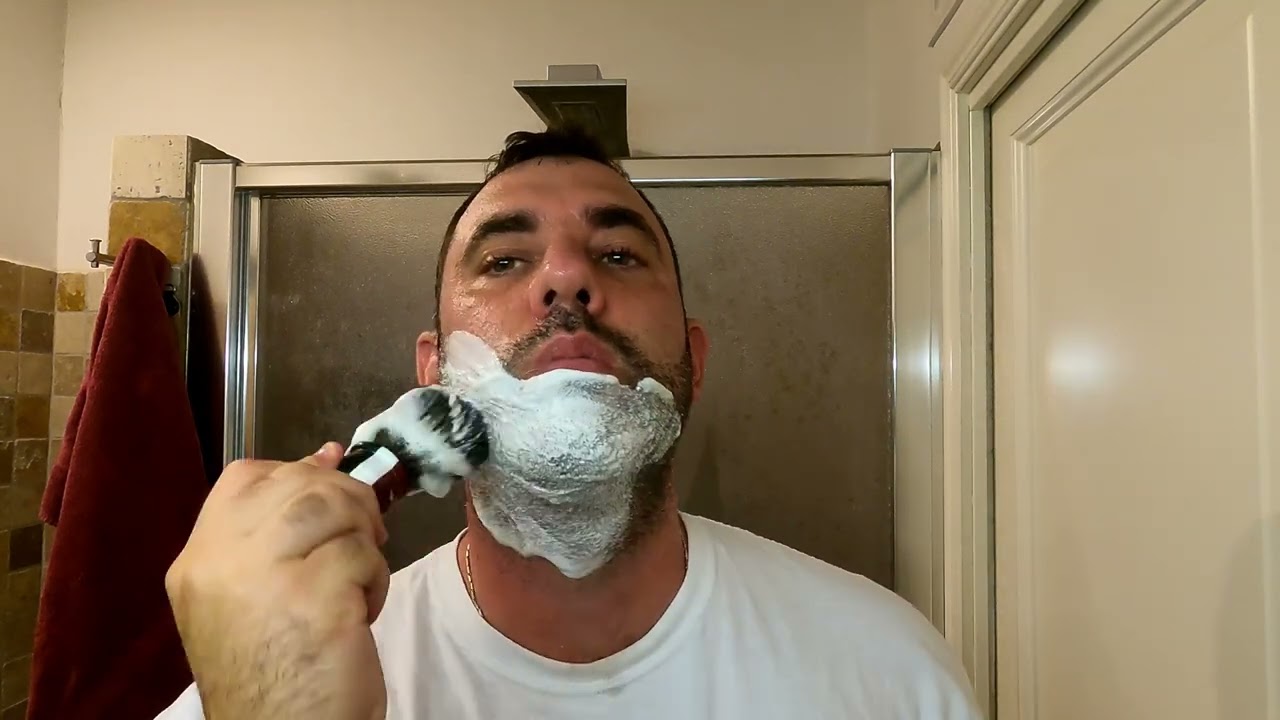 💈 Extr&ograve; Cosmesi - Arzachena 💈 Rasatura tradizionale - Wet shaving