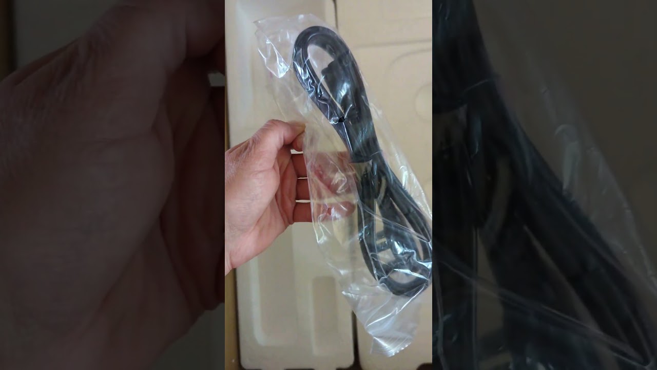 #Unboxing my new #singer #sewing #machine #SE9185
