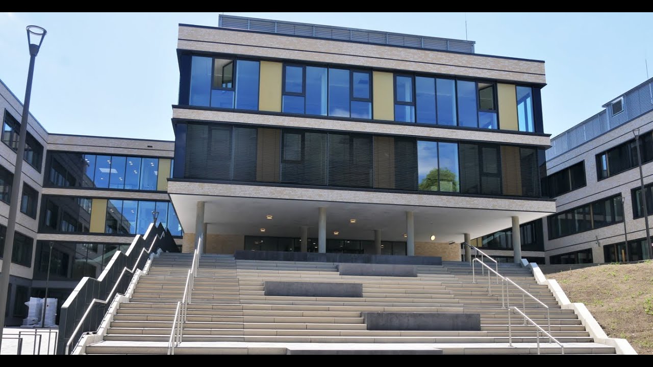 Feierliche Er&ouml;ffnung Gesamtschule Waldschl&ouml;sschen