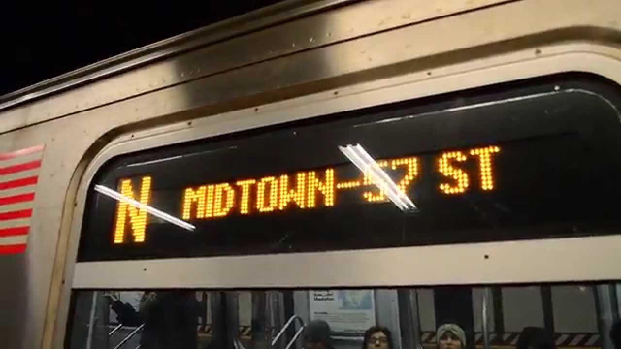 57th Street Bound Train Of Siemens R160Bs On The N @ 42nd Street - Times Square