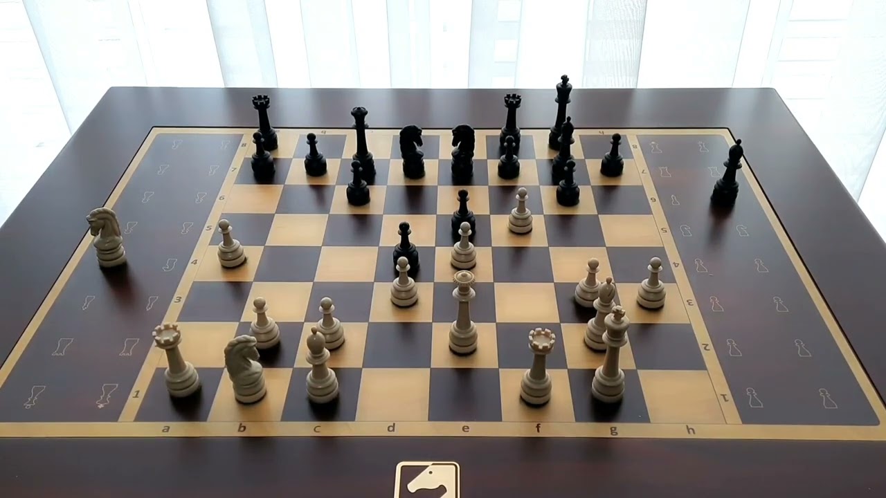 Rashid Nezhmetdinov v Genrikh Kaspar or Beth Harmon v Harry Beltik