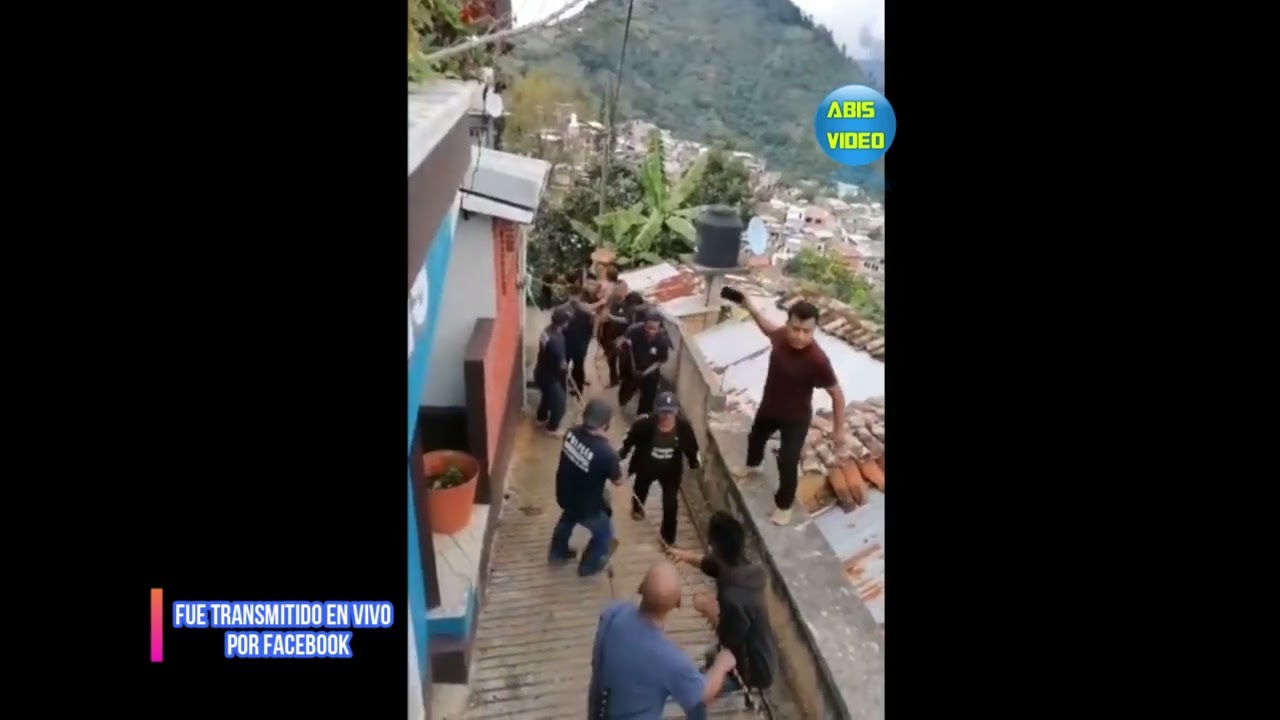 TORO SE ESCAPA Y EMBISTE A PERSONAS, DONACION DE NOVILLO EN LA CHIRIOAG 2023