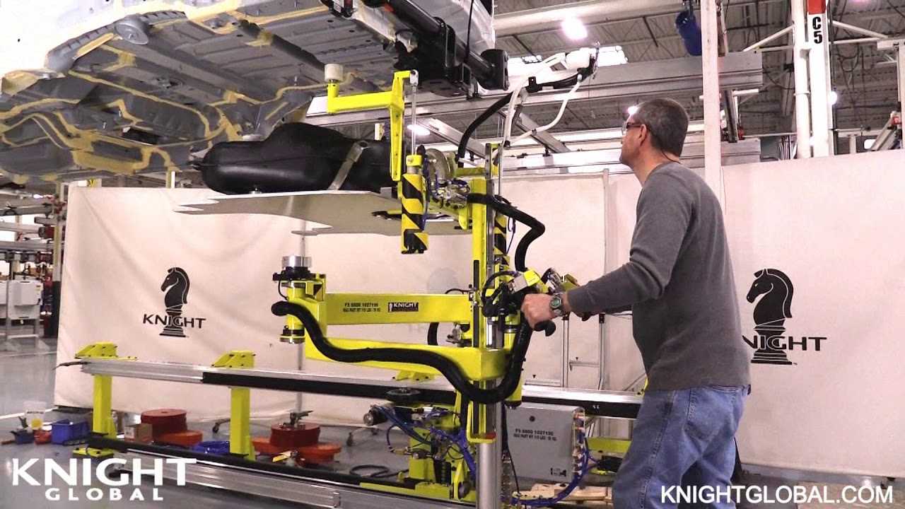 Fuel Tank Lift Assist