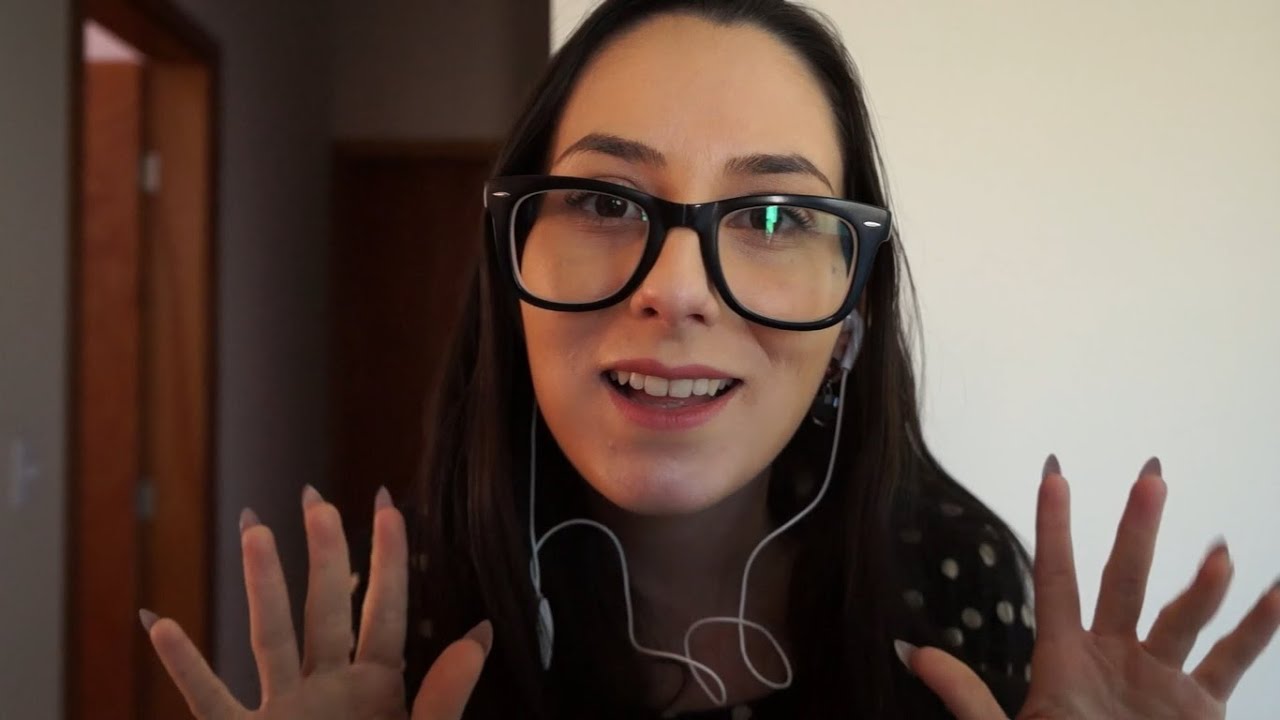 ASMR - 50 FATOS SOBRE MIM (SUSSURROS) | Nath&aacute;lia Gussoni