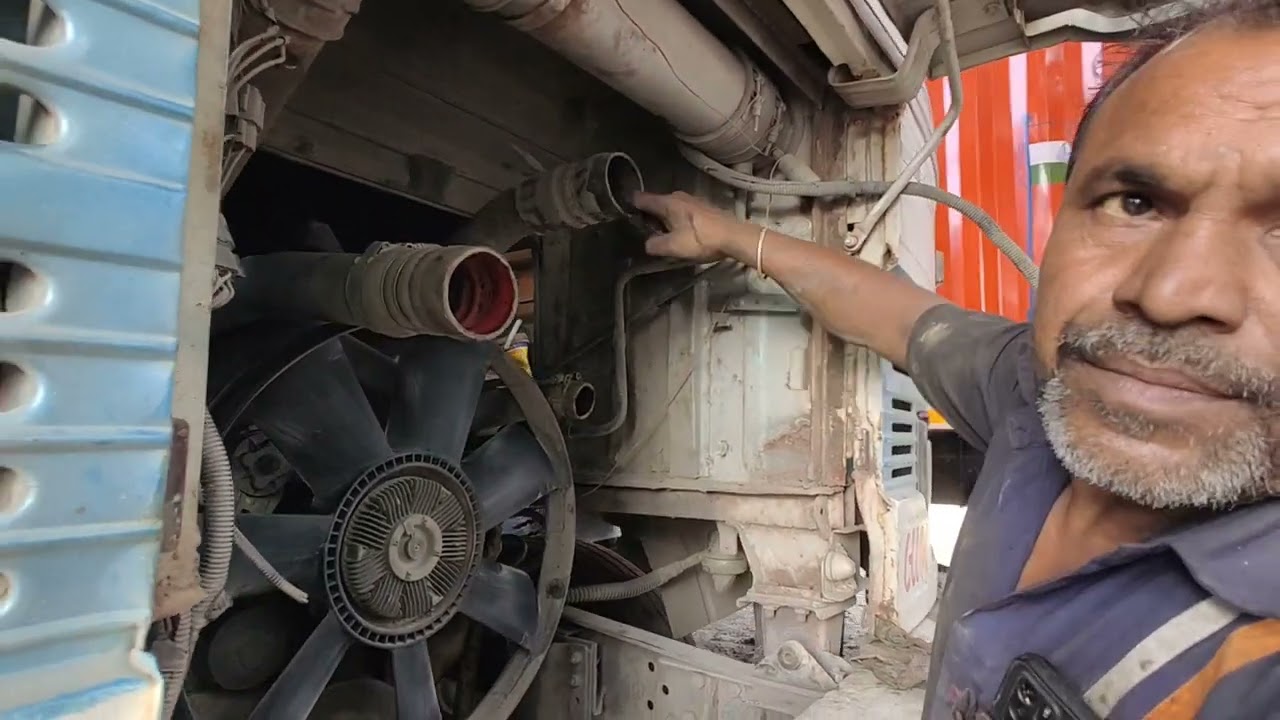 New Radiator Fitting On TATA 25.18c, 6X4 - Model !! || SAAM, Kadodara 