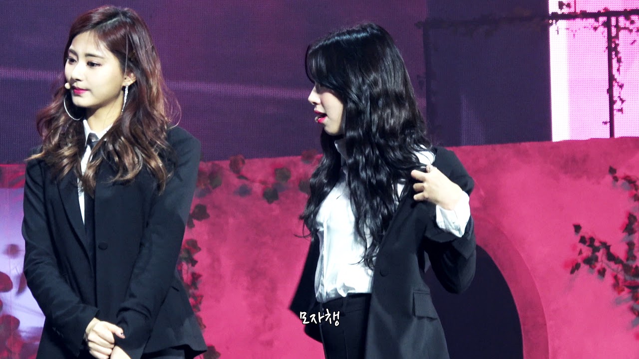 171014 TWICE(트와이스) ONCE BEGINS 채영 직캠