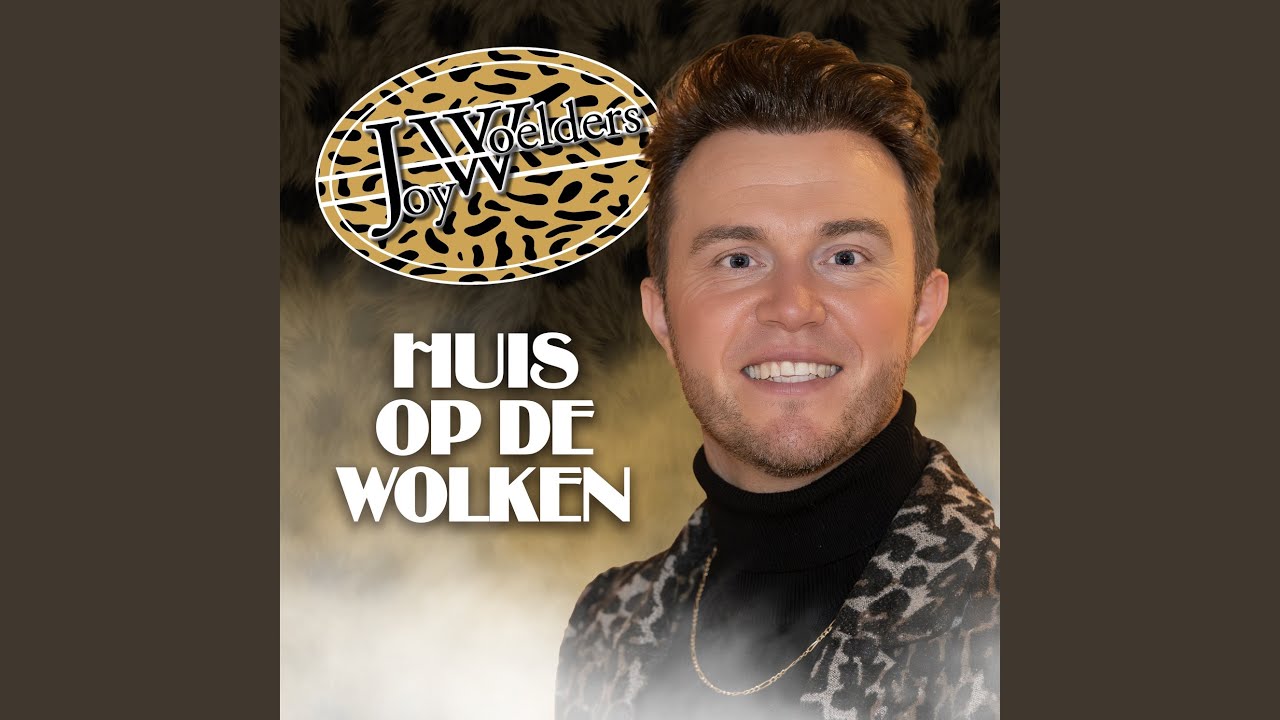 Huis Op De Wolken