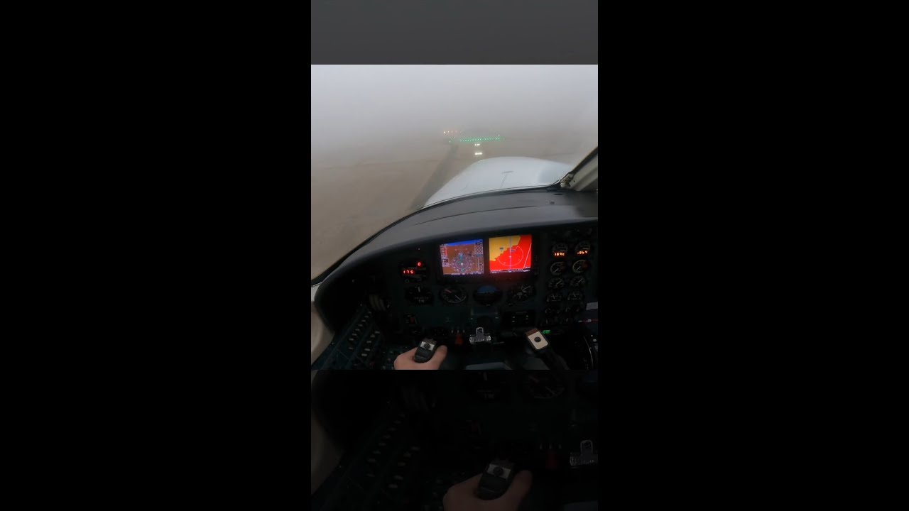 ILS Approach to Minimums in FOG!! Rate my landing?  Pilots and Aviation #pilotlife #shorts