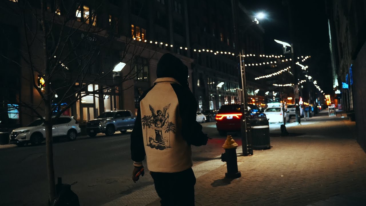 DomInglish - Aura (OFFICIAL MUSIC VIDEO)
