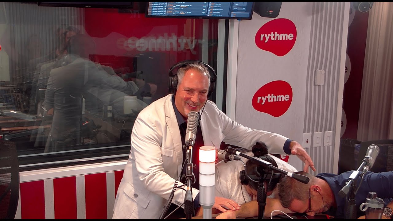 Y'est 4h quelque part | Messmer hypnotise José Gaudet en direct à la radio