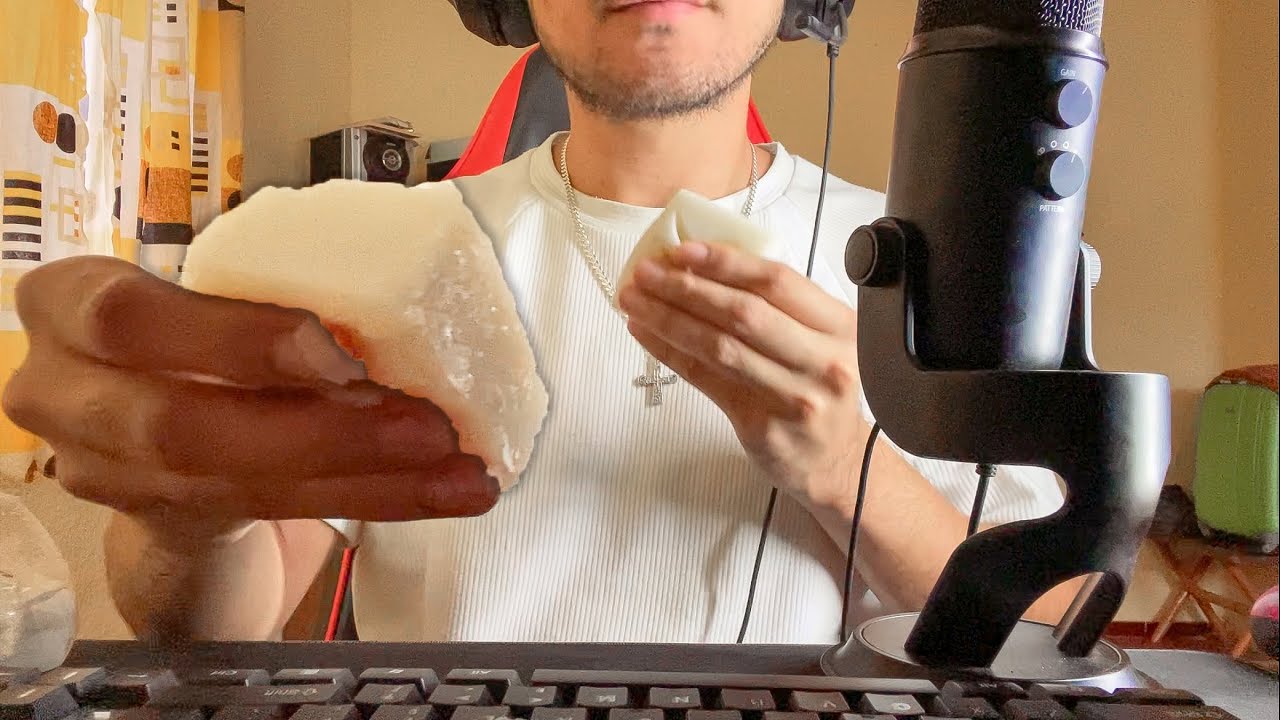 ASMR comiendo Cremitas de Coco 🥥🌴😋 pt.4