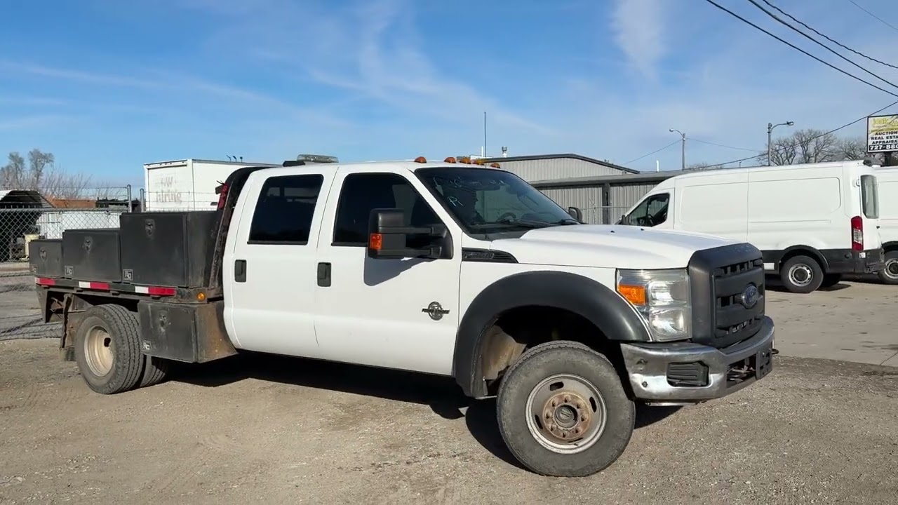 2016 Ford F-350 XL Super Duty Crew Cab Dually Flatbed Pickup Selling at Auction