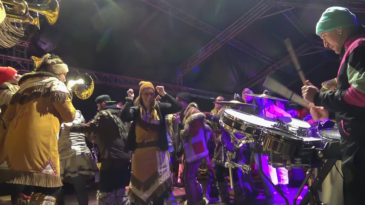 Fasnacht 2022 Sempach - SCHMUDO - Neuechöbler Neuenkirch