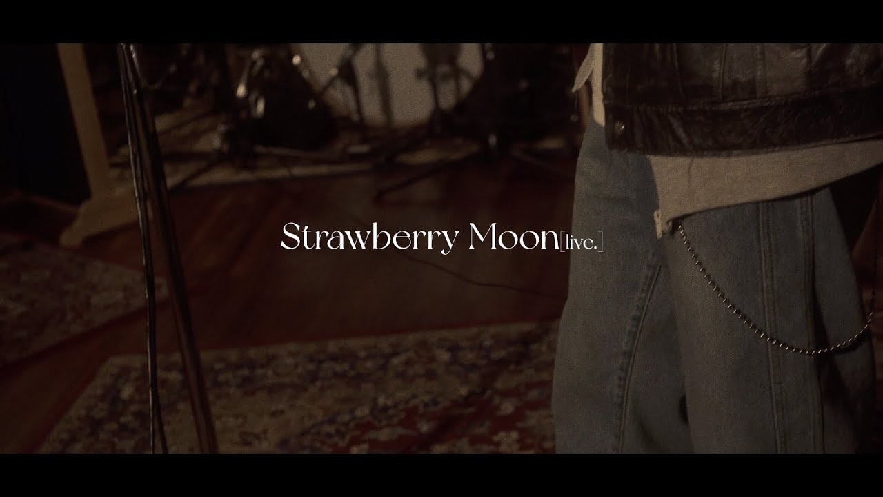 The Poles - Strawberry moon [Official Live]