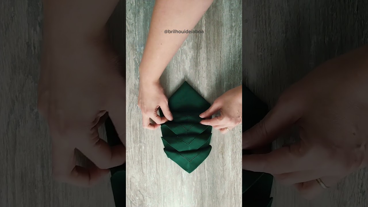 Arrase na mesa posta de Natal com essa dobra de guardanapo! 😍🌲🎅