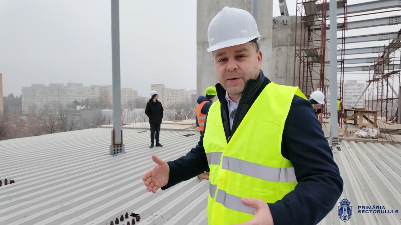 Șantierul de la Favorit prinde viteză după ce primarul Ciucu a deblocat lucrările