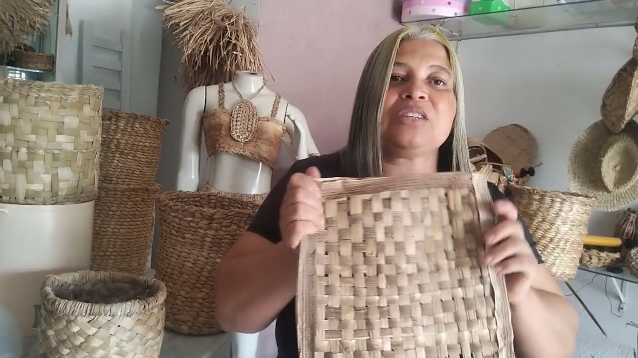 Minha história vem fazer artesanato de palha comigo