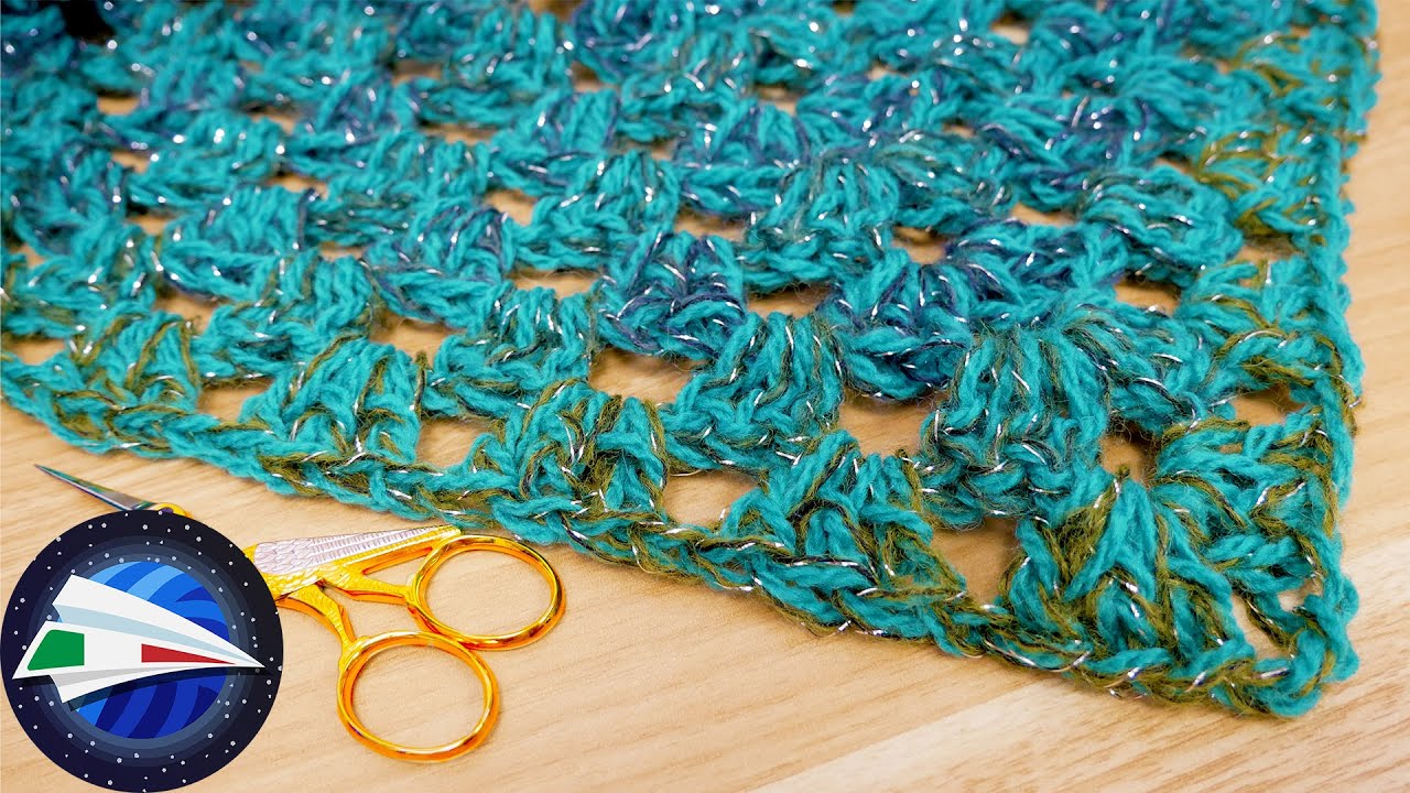 Uncinetto | Scialle Triangolare XXL | Con glitter | Uncinetto granny style | Impariamo l'uncinetto