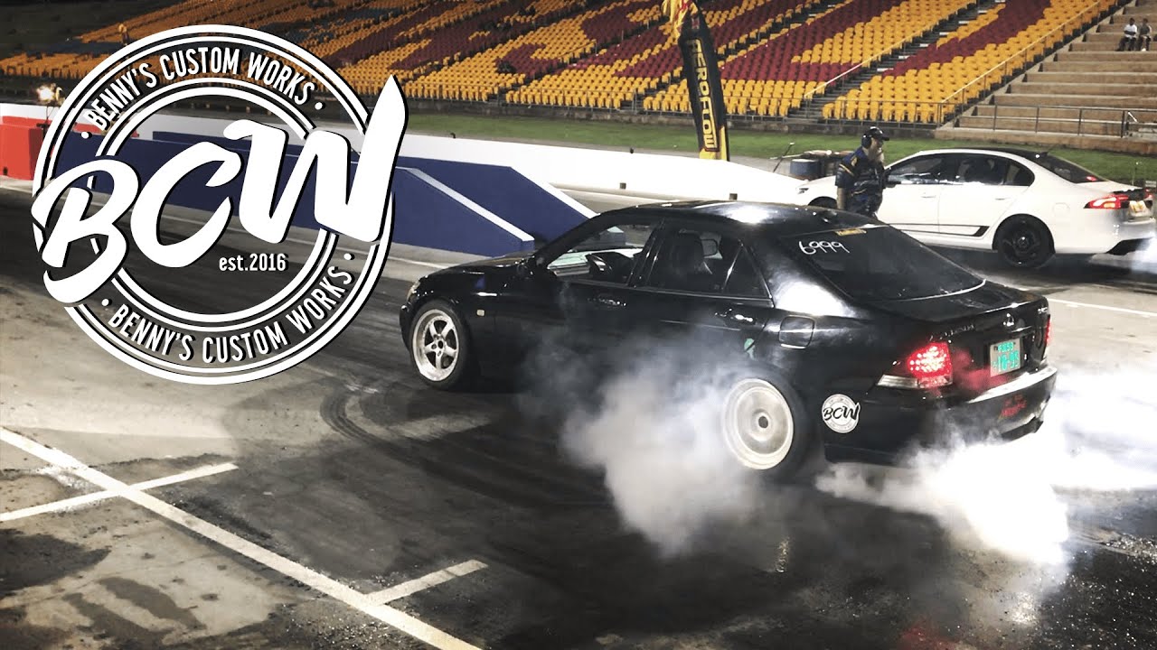 IS200 | TRACK TEST - Supercharged vs NA