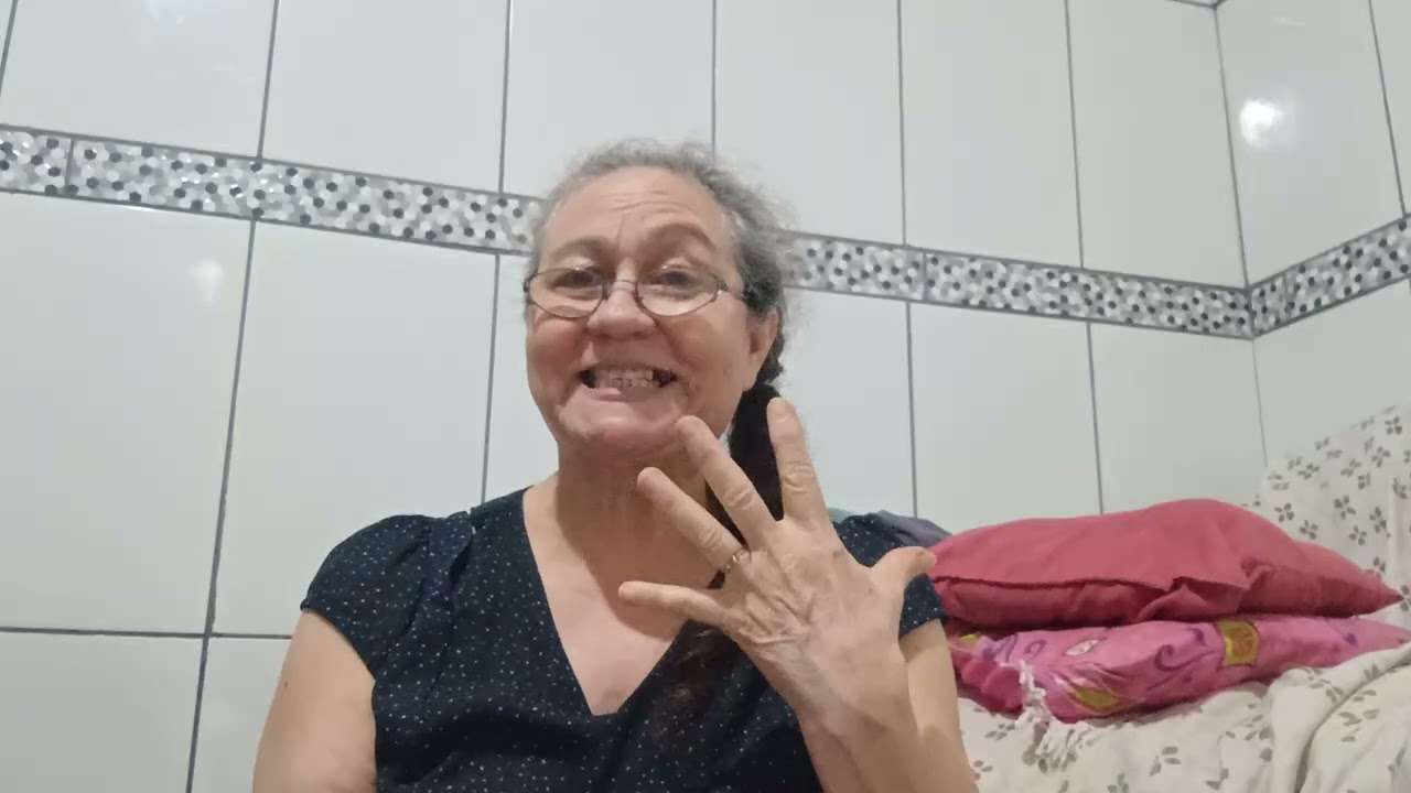 DEUS TE MOSTRA ALGO INCRÍVEL CREIA SOMENTE 