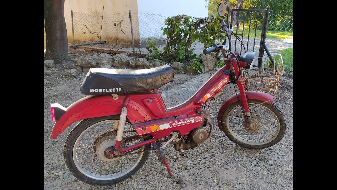 Proyecto restauración mobylette Cady.