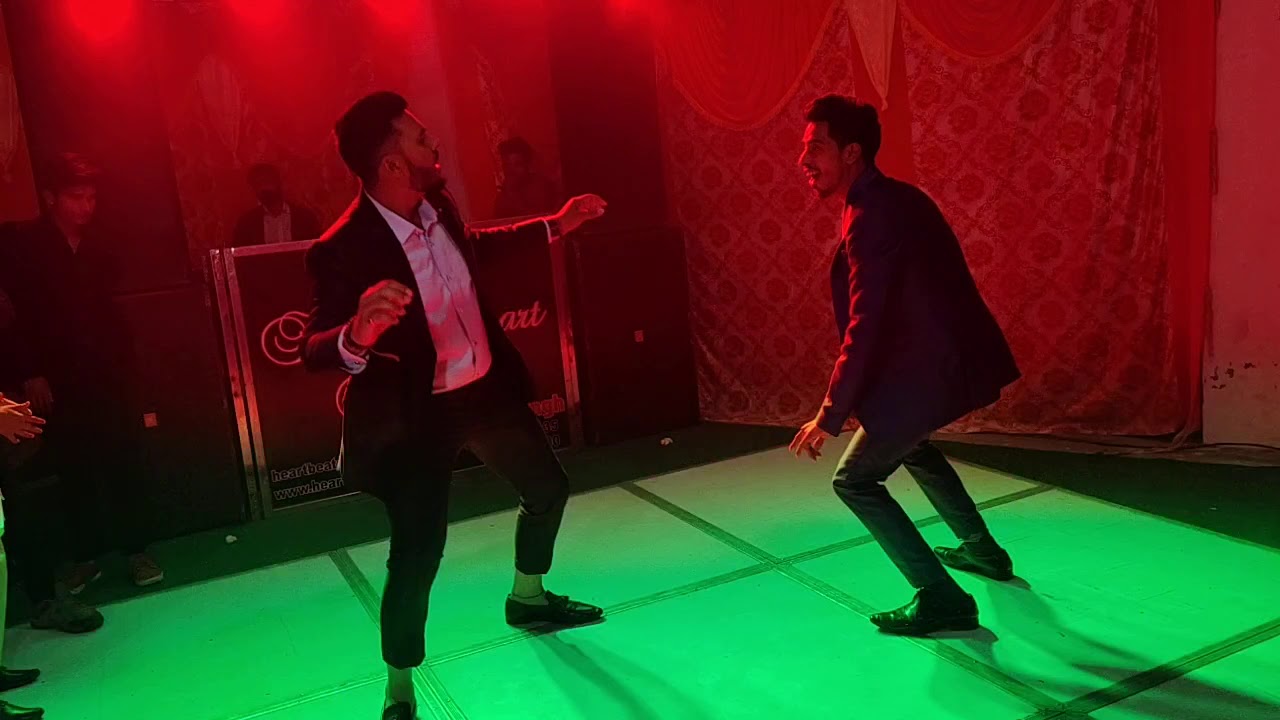Punjabi dance performance Mitra-di -chatari