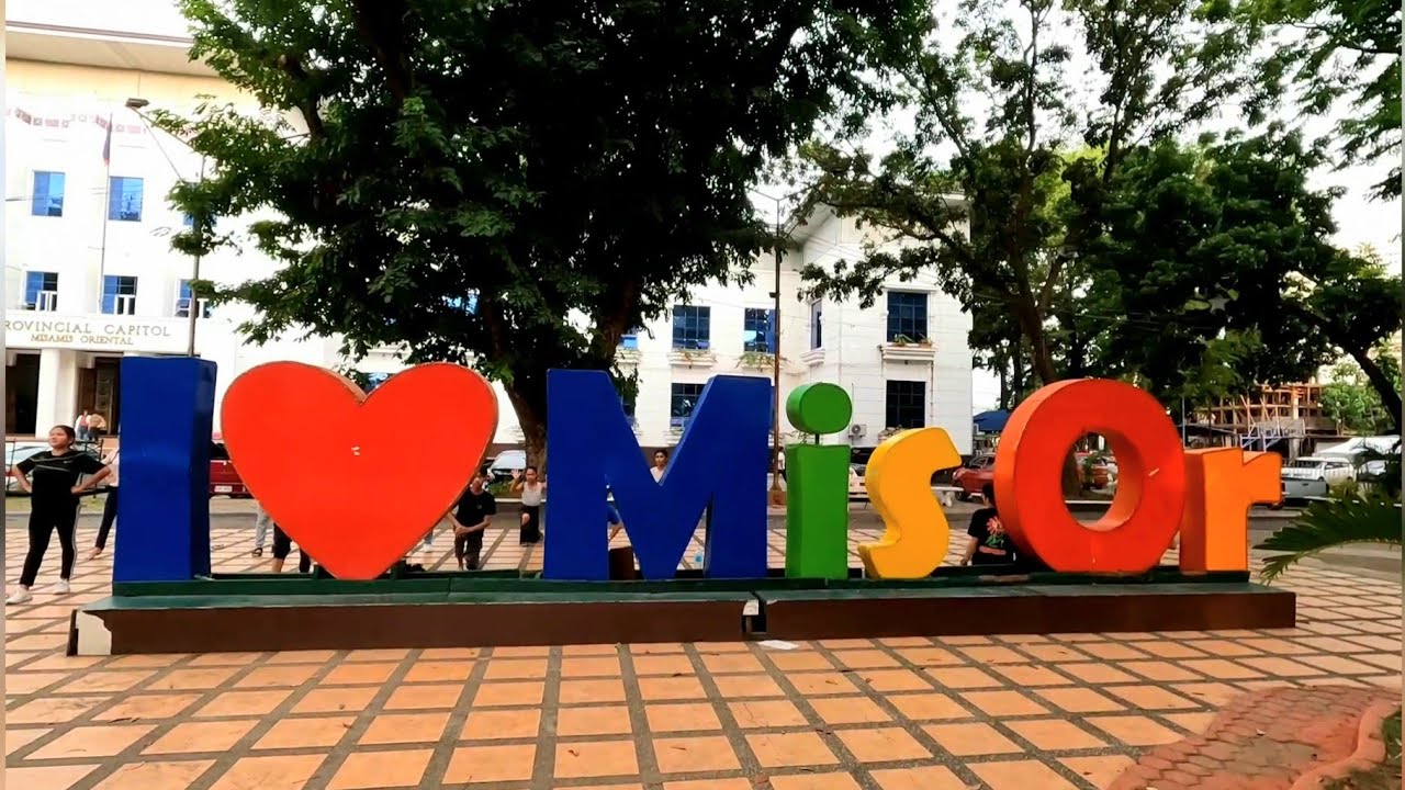 Walking Tour - Misamis Oriental Capitol Grounds & Mac Arthur Park, Cagayan de Oro, Philippines