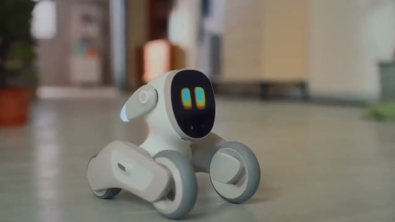Loona : The Most Intelligent Petbot.