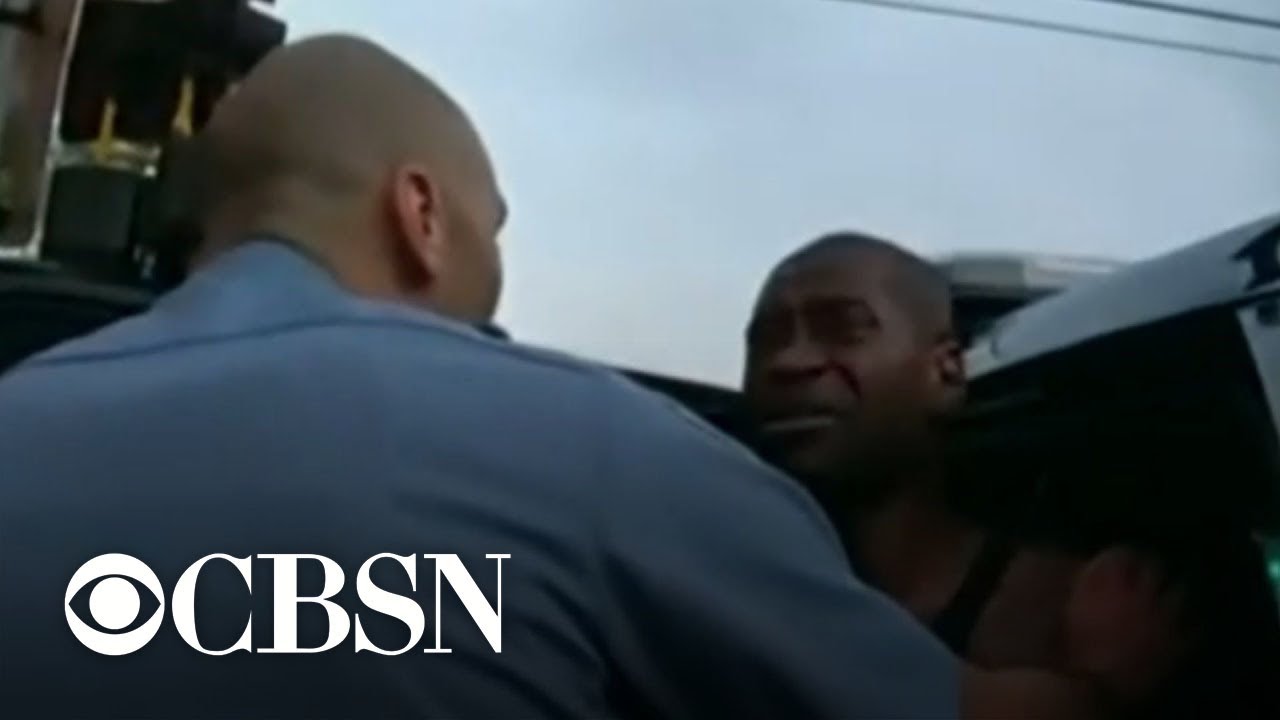Prosecutors show bodycam footage from police encounter with George Floyd