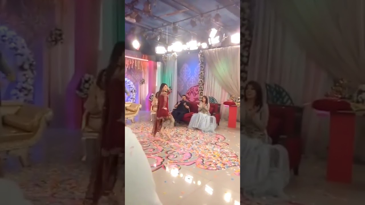 Neelam muneer dance on eid show#shorts