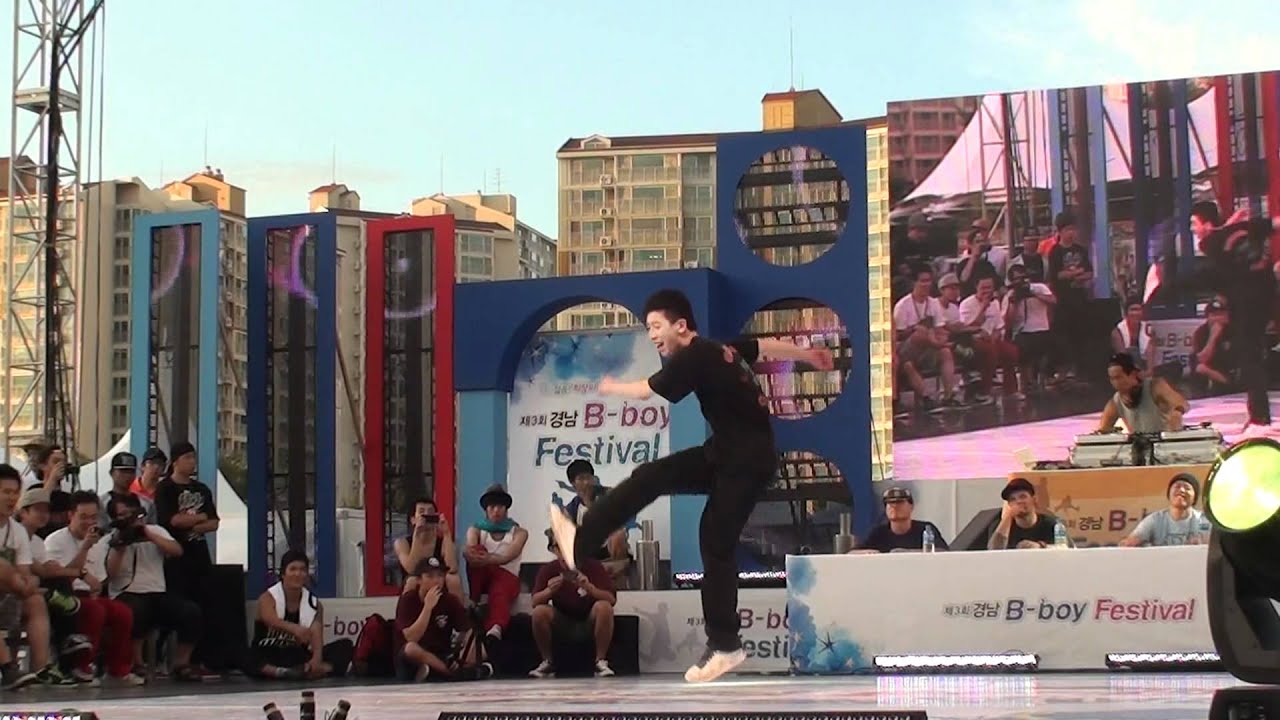 Born (win) vs Gotta | Semi Final | Solo Battle | GyeongNam BBOY Festival | 2011