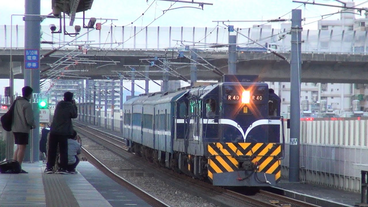 【藍皮解憂號 回送6716B次】臺鐵 2025.11.27 通過山線高架段 頭家厝車站 TR【Breezy Blue】Deadhead Fleet No. 6716B at TouJiaCuo