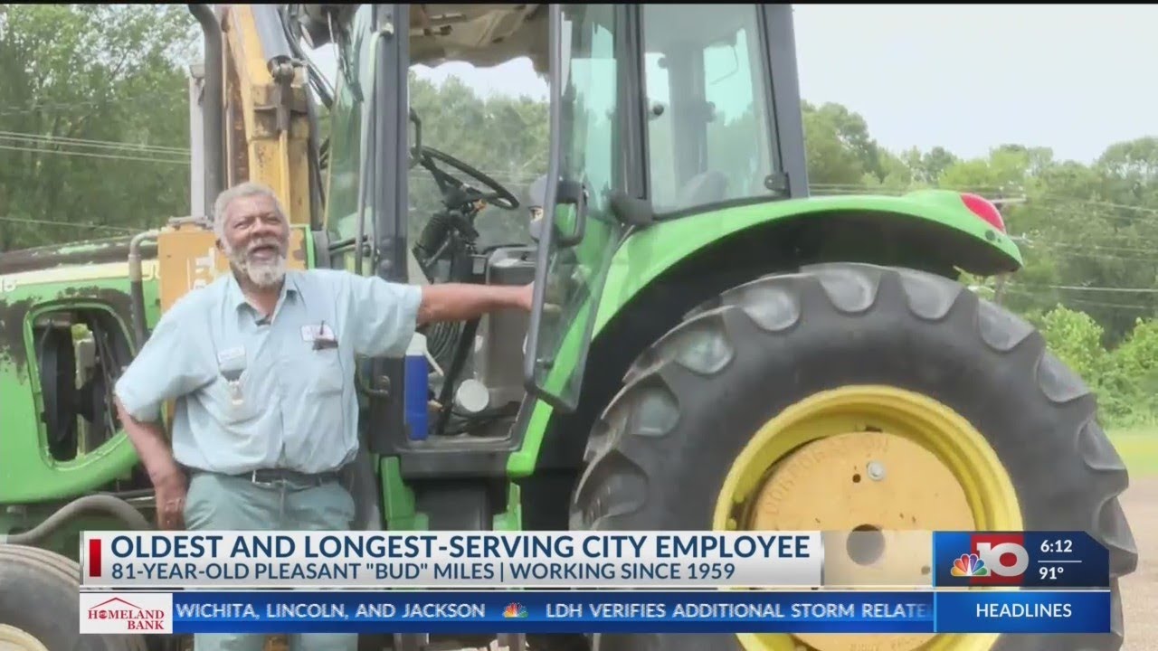 Oldest and longest-serving employee for the city of El Dorado