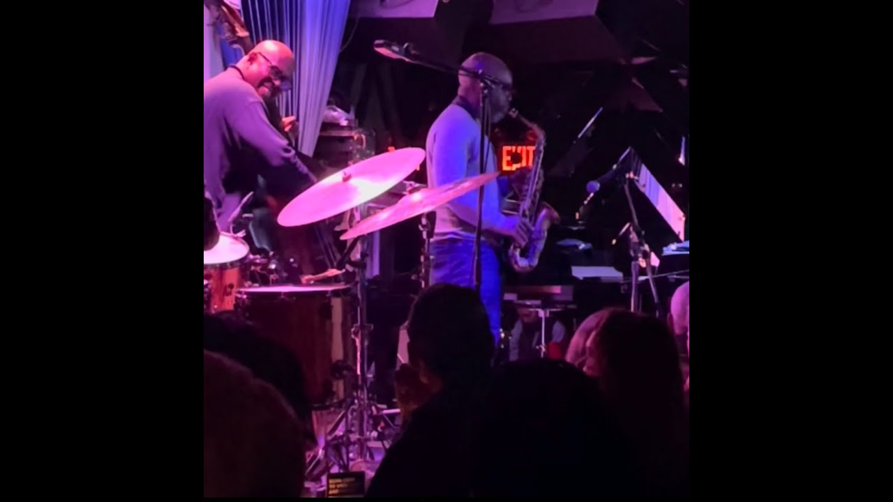 Jaleel Shaw sits in with Robert Glasper on Chick Corea's 