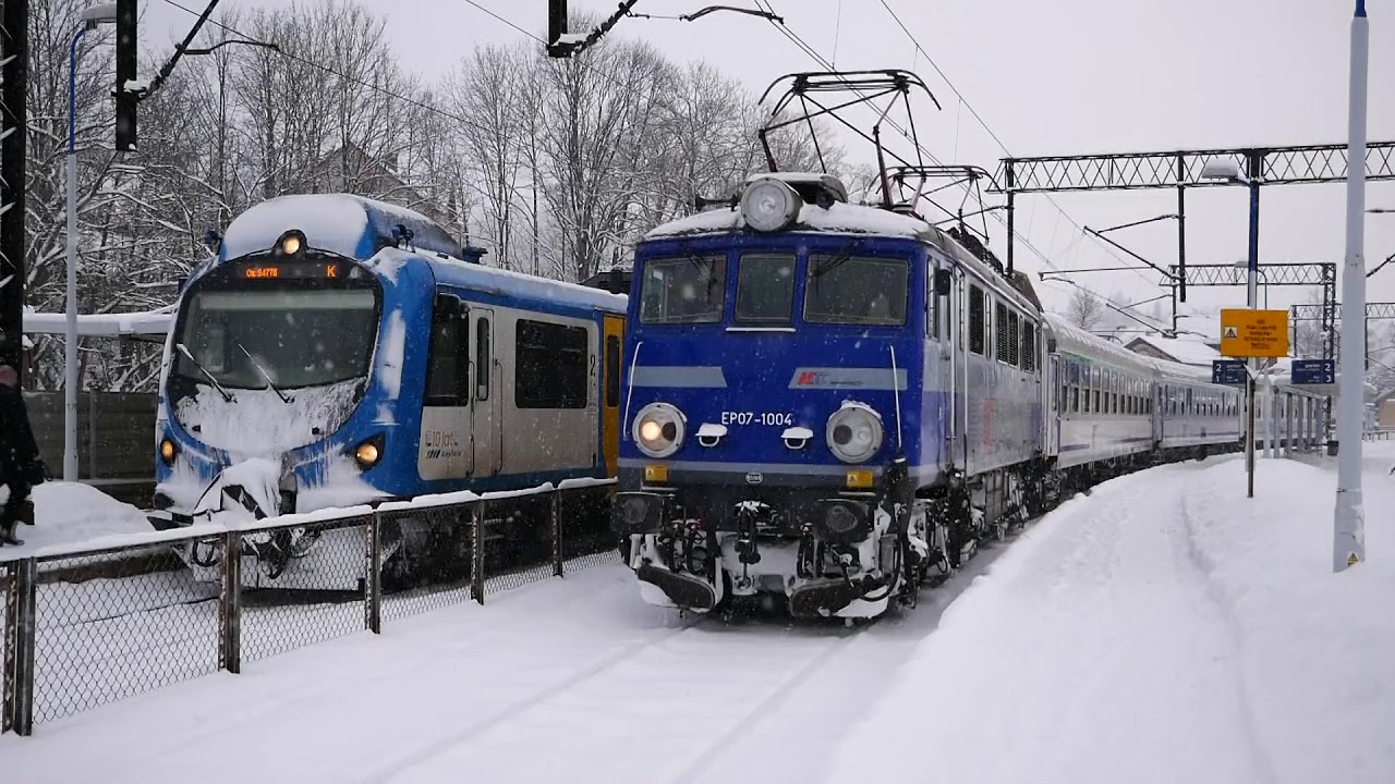 Zwardoń na linii kolejowej nr 139  Zima 2021