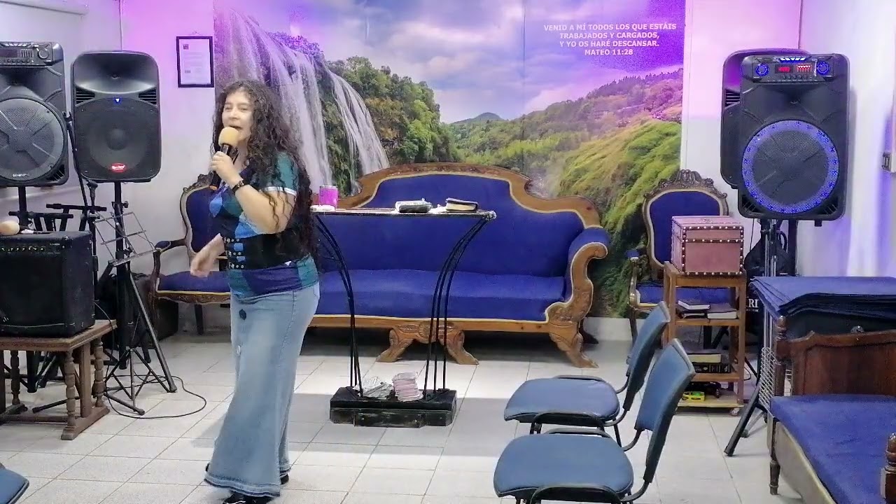 ALABANDO A NUESTRO DIOS. 