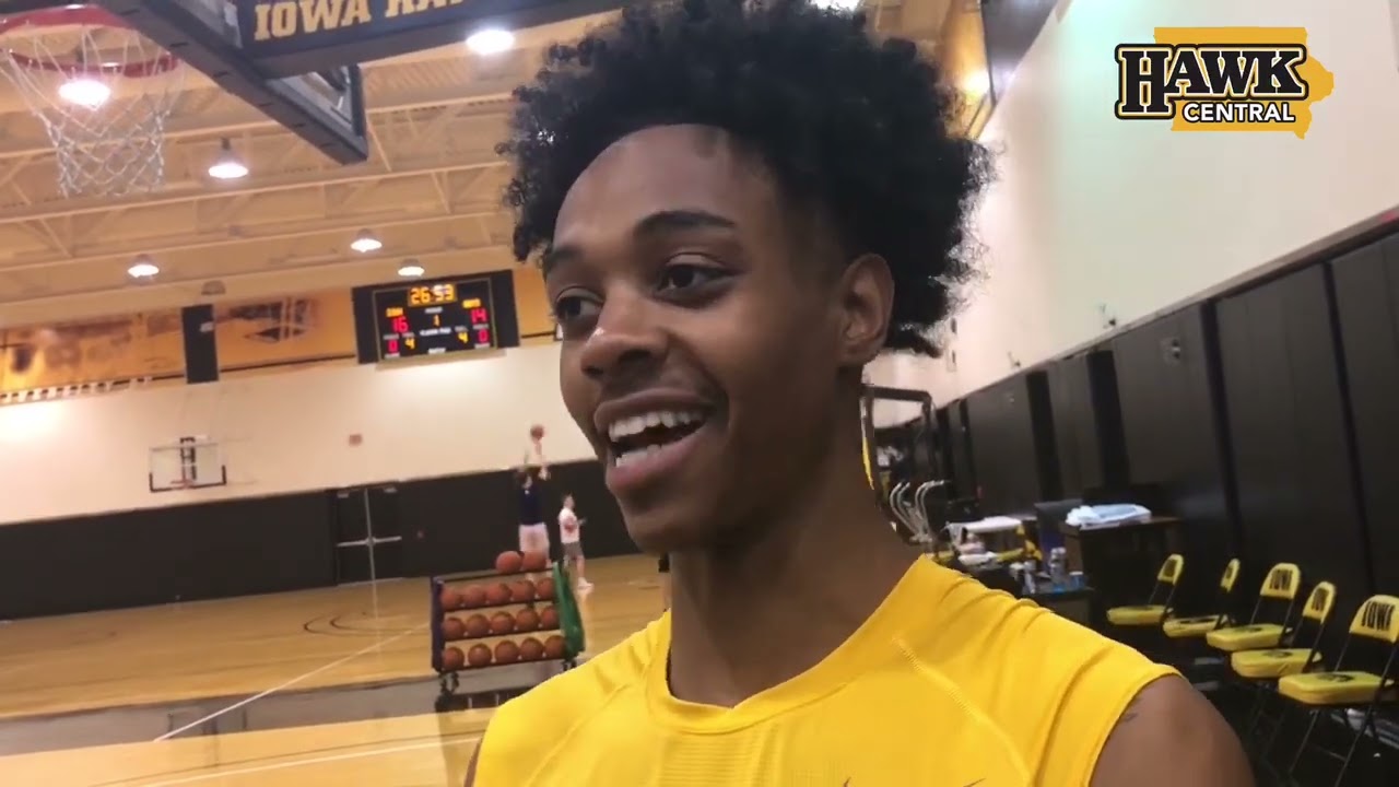 How point guard Dasonte Bowen is adjusting to Iowa basketball