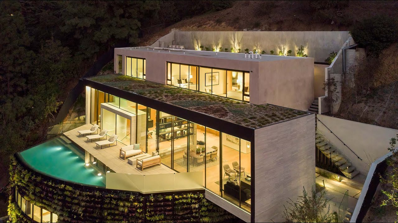 9322 Hazen Drive, Beverly Hills | A Modern Tag Front Home