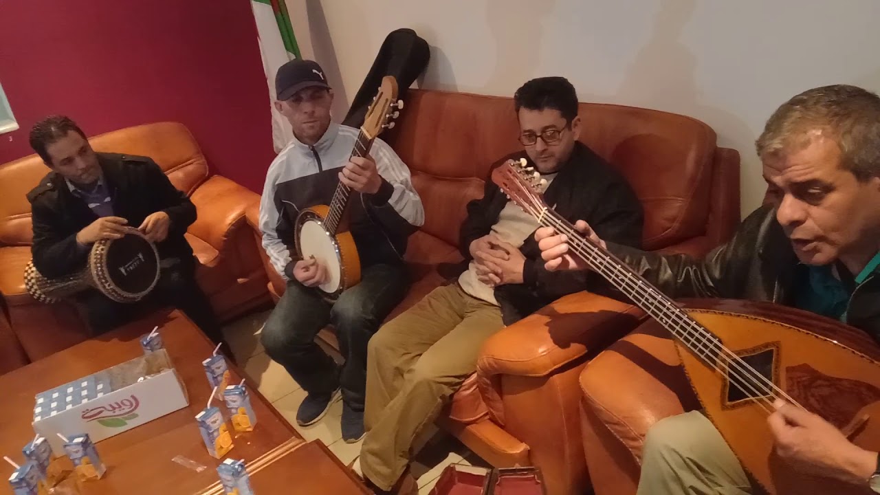 Moh Bouhanik dévoile son talent .